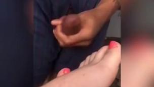 SashaSquirtz Pink Toe Footjob W/ Cumshot